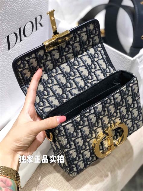 dior 包 包 2018 價格|Dior 帆布包.